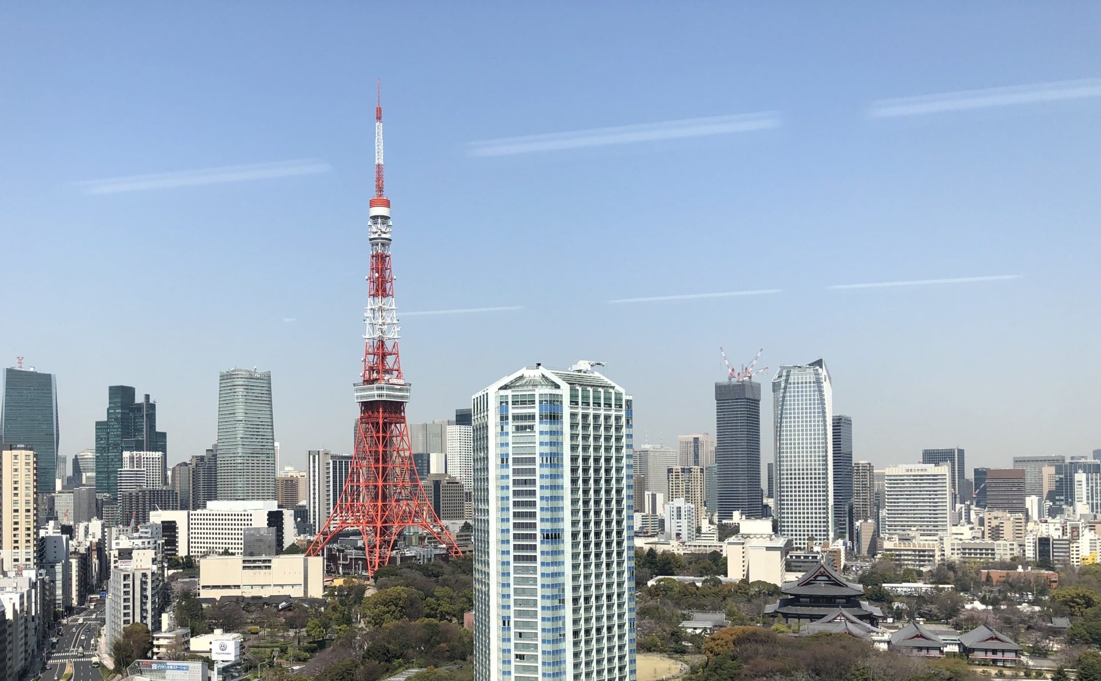 東京タワーと増上寺